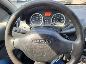 Vand Dacia Logan din 2004 - imagine 6