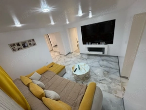 Casa complet renovata 2024  - imagine 3
