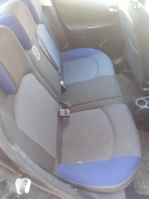 Vand sau Schimb Peugeot 206+ editie limitata  1.4 benzina  - imagine 7
