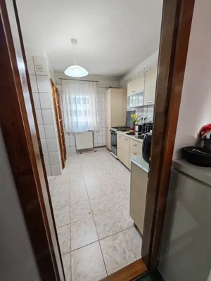 3 cam dec 2 bai centrala proprie boxa zona Parvan Complex Studentesc - imagine 2
