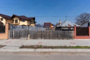 Grădină 300 mp - în oraș - imagine 2