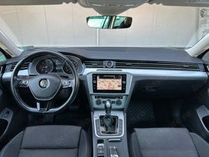 Volkswagen Passat SW 2.0 Diesel 150 CP An 2018 - imagine 13