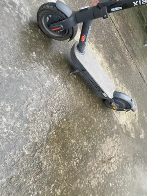 Trotineta electrica xiaomi 4 pro (generatia 2)- stare foarte buna  - imagine 2