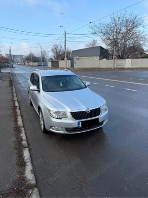 Skoda Superb 2011 2.0 TDI automata - imagine 6