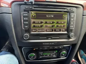 Skoda Superb 2011 2.0 TDI automata - imagine 2