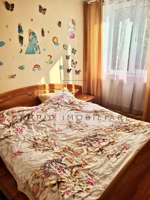 Apartament 3 Camere - Micro 19 - Etaj 3 4 - Mob + Ut - Capat Troleu - imagine 4