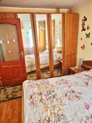 Apartament 3 Camere - Micro 19 - Etaj 3 4 - Mob + Ut - Capat Troleu - imagine 5