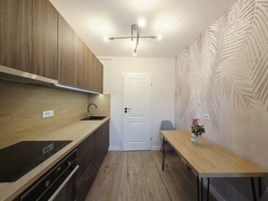 Apartament renovat mobilat GATA DE MUTAT etajul 1 - imagine 5