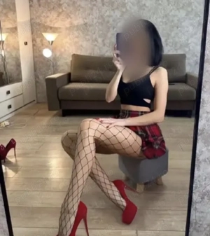  Slim , Frumoasă si Sexi  - imagine 2