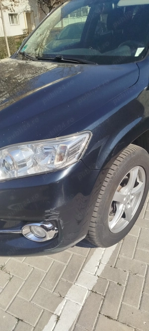 Rav 4 , 2.0 benzina și gaz , 2x4 2011 dec , nu este 4x4, 245.000 km reali carte service full la zi . - imagine 2