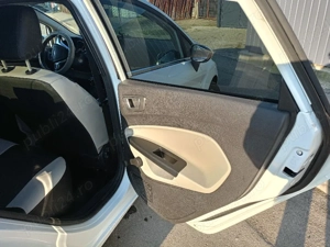 Ford Fiesta 1.6 TDCI - imagine 8