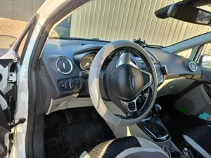 Ford Fiesta 1.6 TDCI - imagine 5
