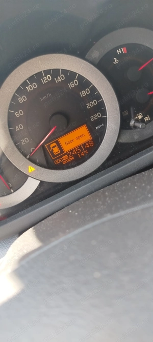 Rav 4 , 2.0 benzina și gaz , 2x4 2011 dec , nu este 4x4, 245.000 km reali carte service full la zi . - imagine 7