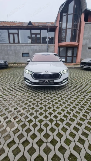 Vând Skoda Octavia  4x4 200 CP -2024 , 30K km  - imagine 4