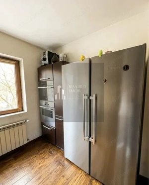 Apartament 2 camere decomandat 3 min de metrou Piata Sudului etaj 2 - imagine 5