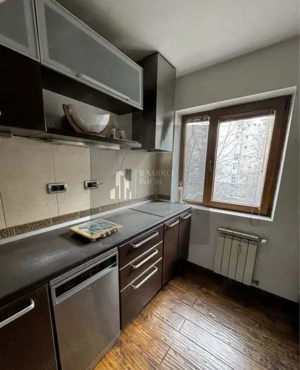 Apartament 2 camere decomandat 3 min de metrou Piata Sudului etaj 2