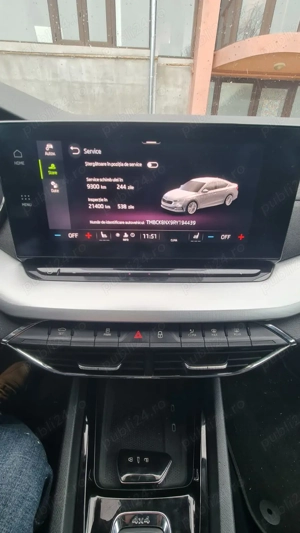 Vând Skoda Octavia  4x4 200 CP -2024 , 30K km  - imagine 6