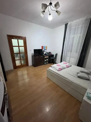 Apartament 2 camere - Ronat - Centrala Proprie - Etaj 2 - imagine 2