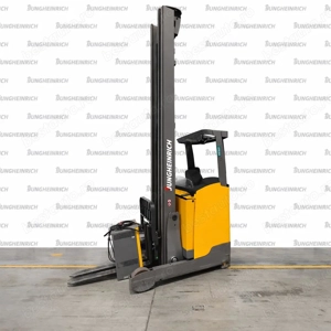 Stivuitor electric Jungheinrich ETV 216, capacitate 1600 kg, catarg triplex, înălțime ridicare 10700