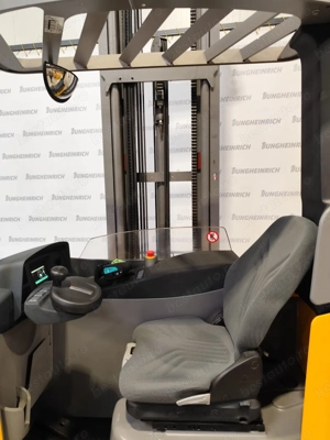 Stivuitor electric Jungheinrich ETV 216, capacitate 1600 kg, catarg triplex, înălțime ridicare 10700 - imagine 4