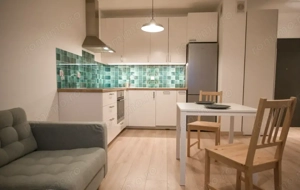 Garsoniera de inchiriat in Dristor, centrala proprie, 10 minute de metrou