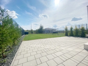 Duplex spatios, 3 camere, 300 mp teren, 80 mp utili- Dumbravita - imagine 19