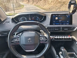 Vând  Peugeot 3008 1.5 HDI 131 CP