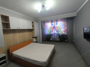  garsoniera  de  vanzare  in zona titan aproape de metrou