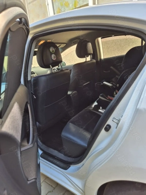 Toyota Avensis 2.2 D-CAT Luxury Aut. (Consola argintie) - imagine 6