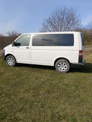 Volkswagen transporter  t5 8+1locuri