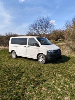 Volkswagen transporter  t5 8+1locuri - imagine 2