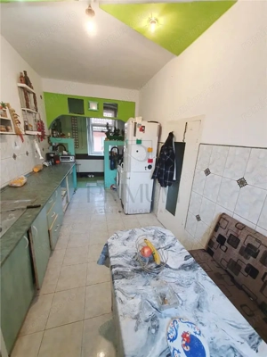 IOSEFIN - 3CAM - SPATIOS - INALT - 2 BAI - CENTRALA AC - APROAPE DE CENTRU - imagine 8