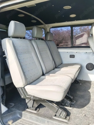 Volkswagen transporter  t5 8+1locuri - imagine 9