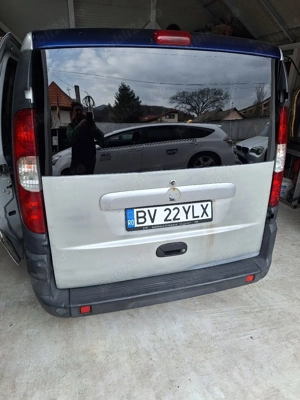 Fiat Doblo 1,4 benzina-autoturism - imagine 8