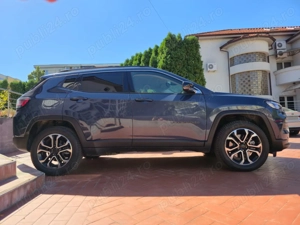 Jeep Compass Garantie Distronic Model 2022 LED Piele Incalzit Navi TVA ComenziVocale - imagine 7