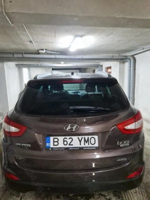 Hyundai ix35  AWD noiembrie 2014, unic proprietar, 133,000 km, garaj, stare foarte buna - imagine 4