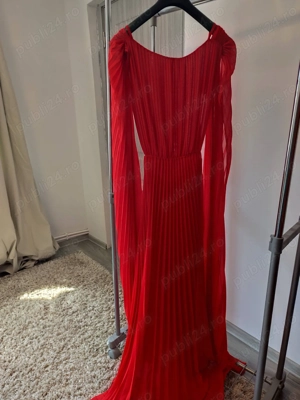 Rochii noi lichidare de stock ,talie S si M LE VAND  150 de lei bucata si 100 de lei