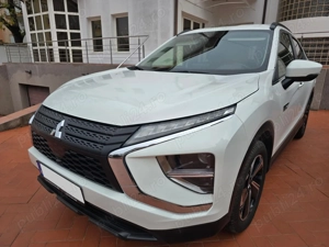 Mitsubishi Eclipse-Cross GARANTIE Hybrid 4x4 Keyless Comenzi Vocale Faruri LED TVA Deductibil