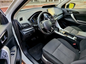 Mitsubishi Eclipse-Cross GARANTIE Hybrid 4x4 Keyless Comenzi Vocale Faruri LED TVA Deductibil - imagine 8