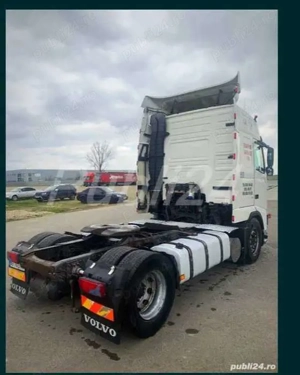 Cap tractor VOLVO FH440