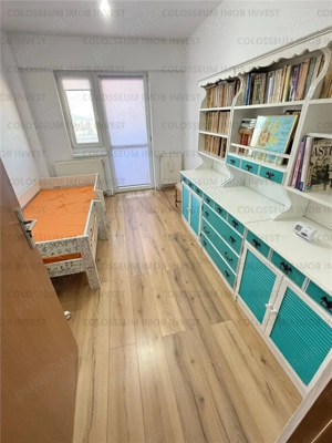 Apartament 3 camere, decomandat - zona Calea Bucuresti