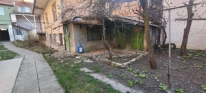 Oportunitate de Investiție Ultracentrală: Apartament la demisol cu 2 Camere și Potențial Excelent  - imagine 2