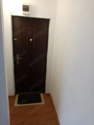 Vând garsonieră in zona Hipodrom - Liceul Panait Cerna - imagine 2