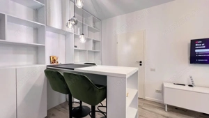 Închiriere apartament 2 camere decomandat | etaj 1 | Loc de parcare 