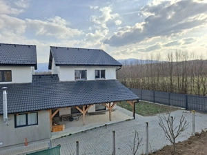 Casa individuala executie premium 129 mp utili teren 365 mp Cisnadie