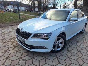 Skoda Superb 2.0 2018 - imagine 3