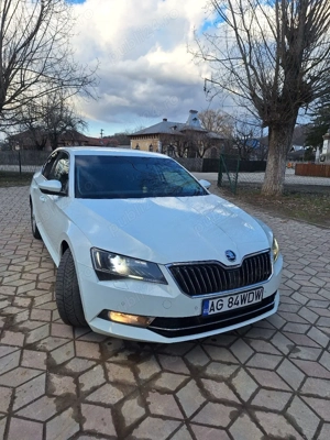 Skoda Superb 2.0 2018 - imagine 5