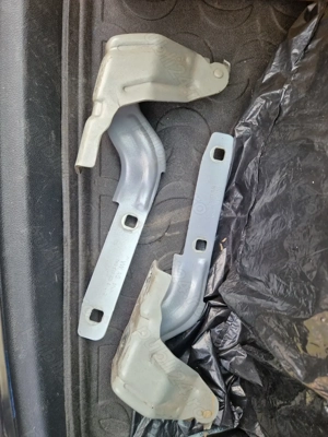 Vand balamale capota VW Sharan - imagine 2