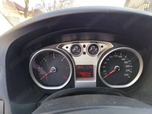 Vând Ford Focus 2010 - imagine 4