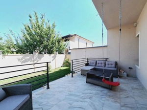 BRAYTIM.5 camere.Case decalate.Bucatarie inchisa! - imagine 15